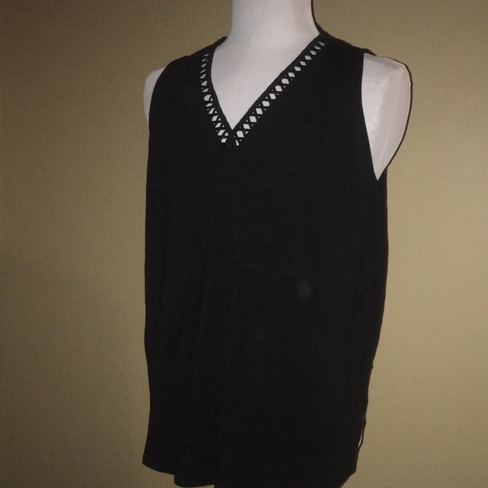 MOSSIMO V neck tank top sleeveless shirt XXL